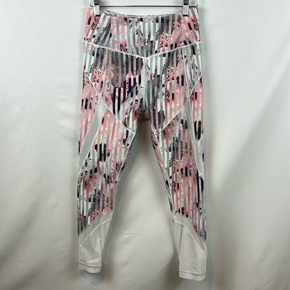 Calia‎ by Carrie Underwood Floral Luster Pastel Stripe Mesh Legging Size M - Picture 3 of 10